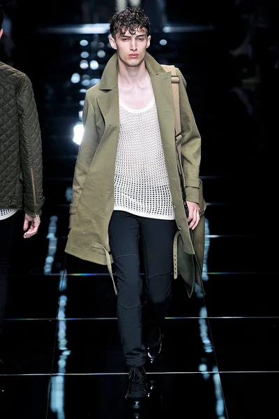 Look 20